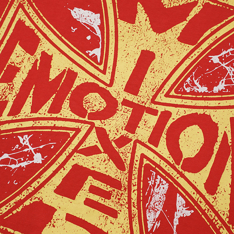MIXED EMOTION Red Cross Graphic T‑Shirt