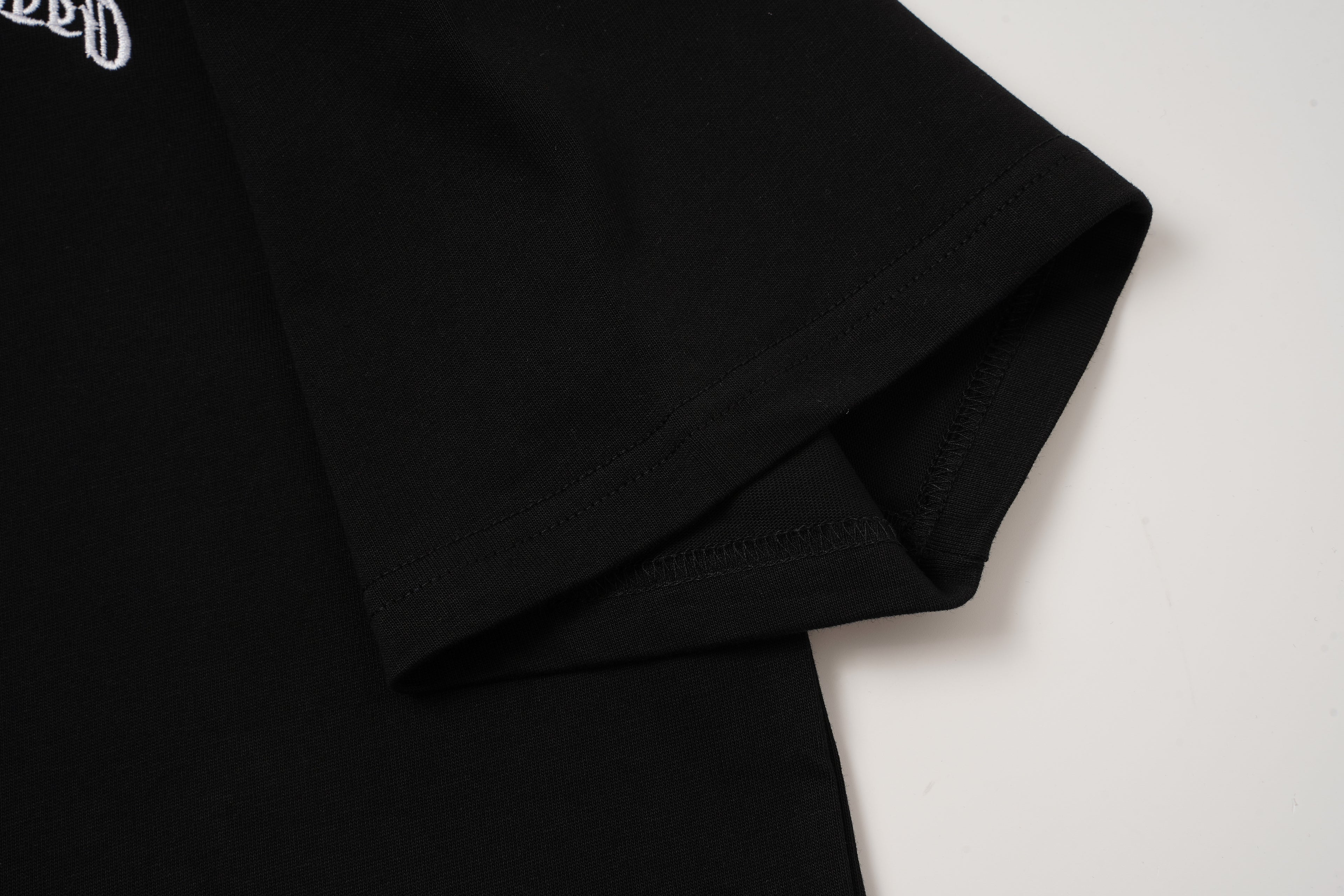 Godspeed Skull‑Laurel Contrast Collar Polo Shirt