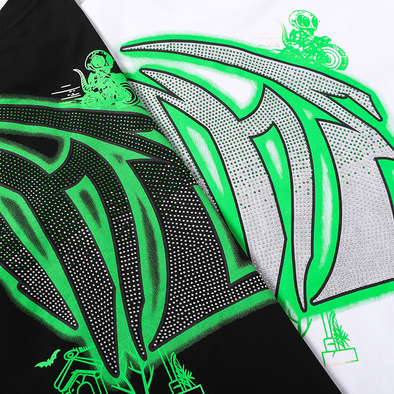 MIXED EMOTION Green Letter Graphic 2‑Color T‑Shirt