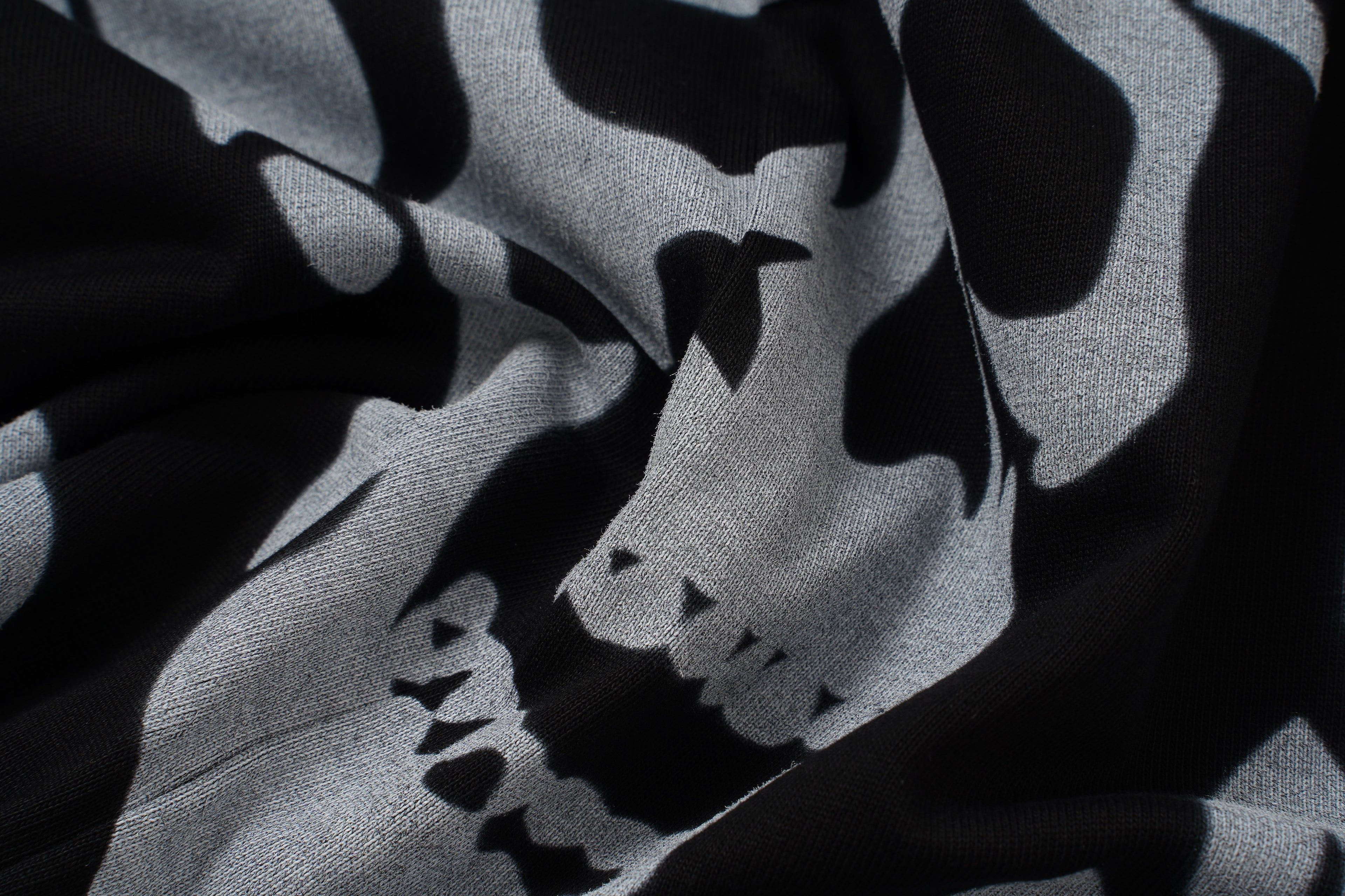 Godspeed Skull‑Laurel Contrast Collar Polo Shirt