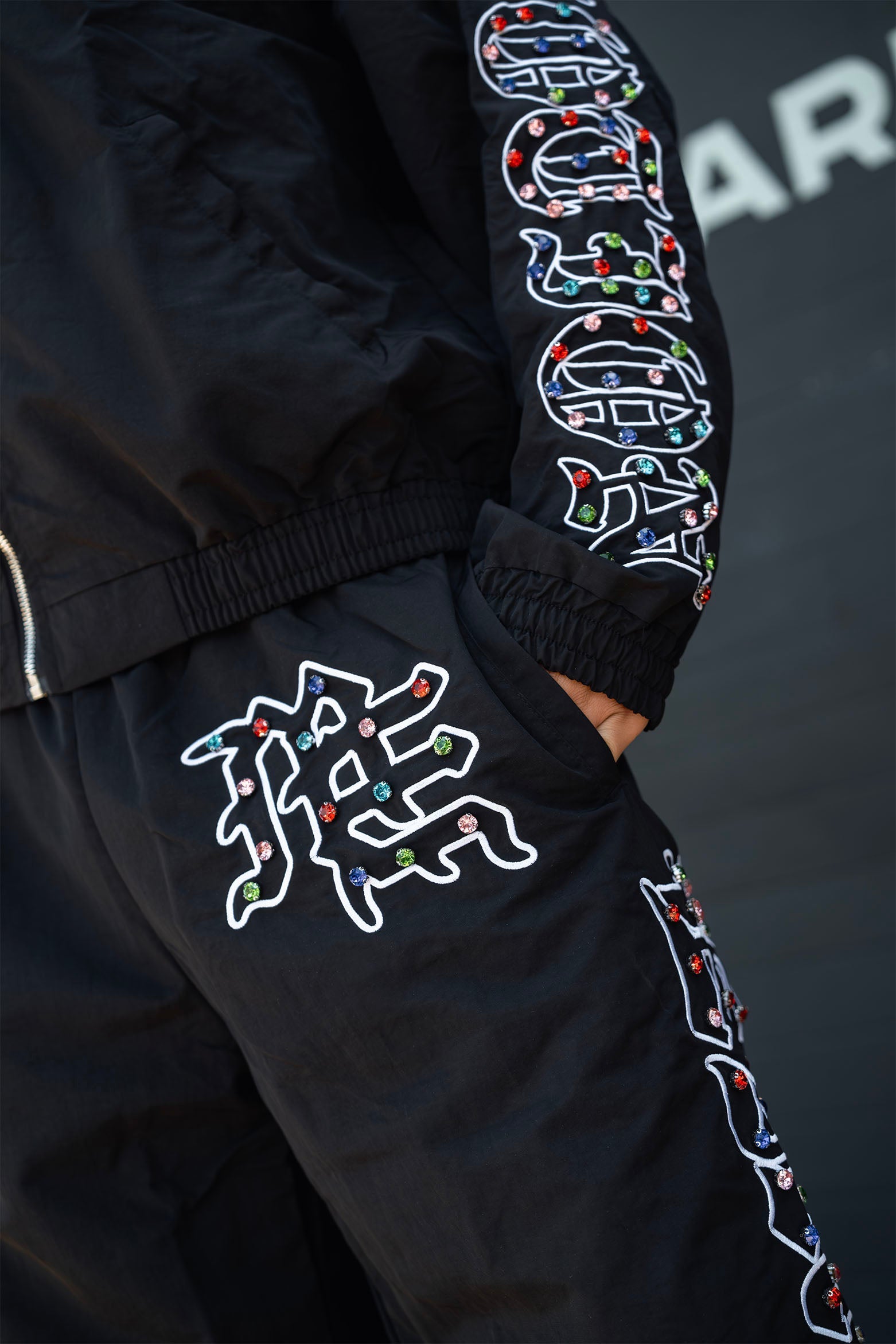 MIXED EMOTION Colorful Rhinestone Side Print Sweatpants
